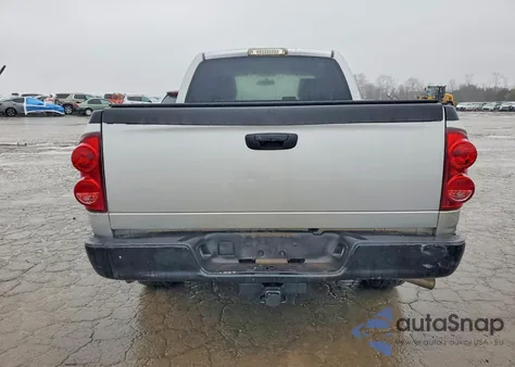 2008 Dodge Ram 1500 St z USA, uszkodzony, nr VIN 1D7HA18KX8J177694